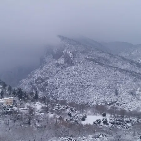 Olympus View Sauna & Casa de hóspedes 4*