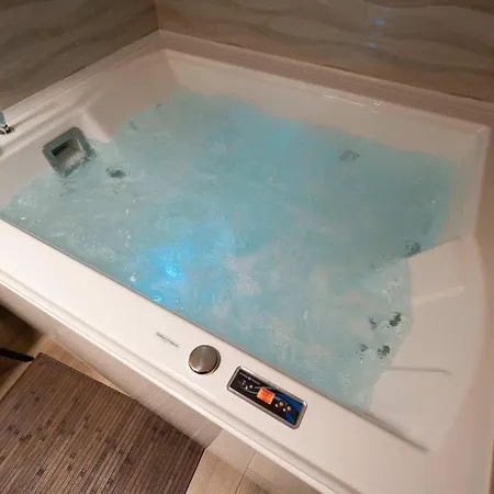 Къща за гости Olympus View Sauna & 4*