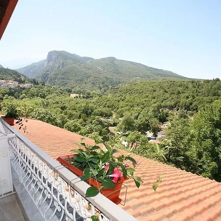 Olympus View Sauna & 4*